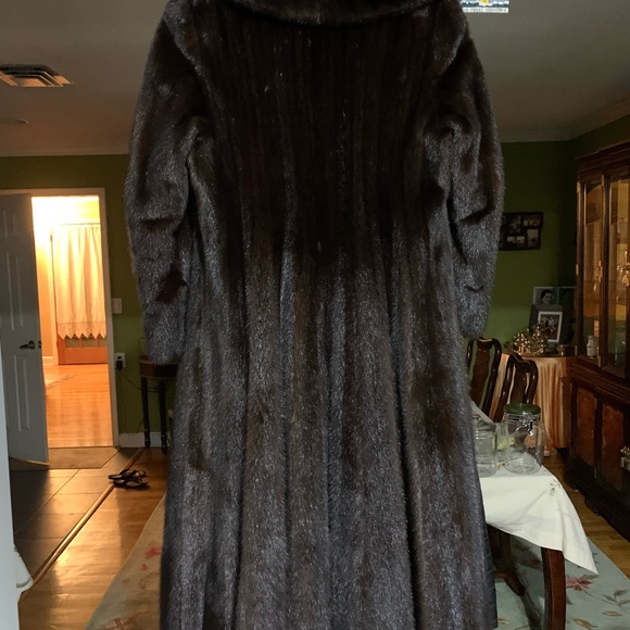 Mink coat - Picture 5 of 5